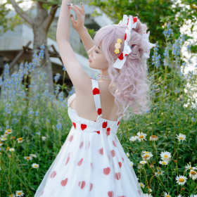 叉子宝宝 – 夏日草莓裙